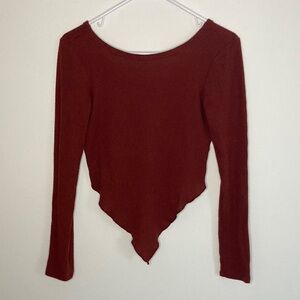 Forever 21 Red/Brown Asymmetrical Hem Ribbed Long Sleeve Crop Top Size Medium